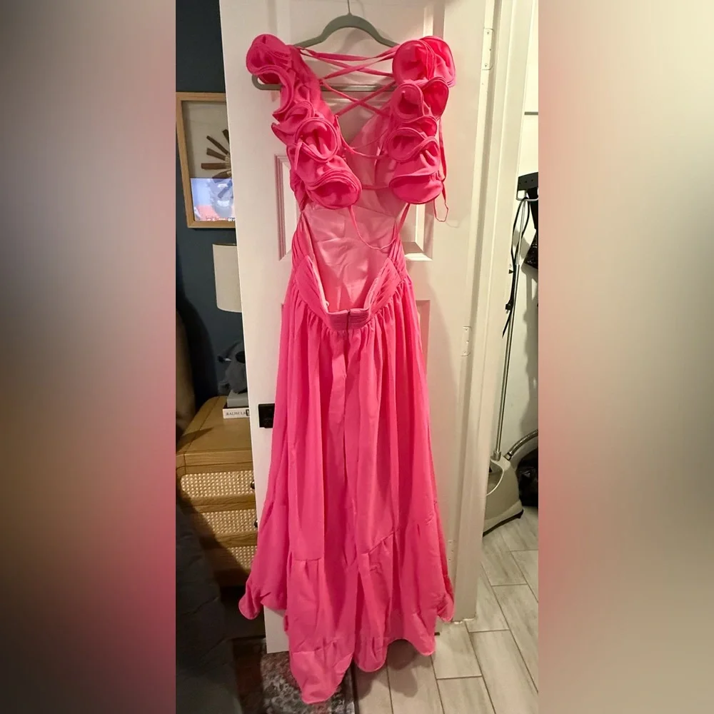 Ruffle Sleeved - Elegant Pink Maxi Dress Chiffon - Never Worn - Picture 3 of 3